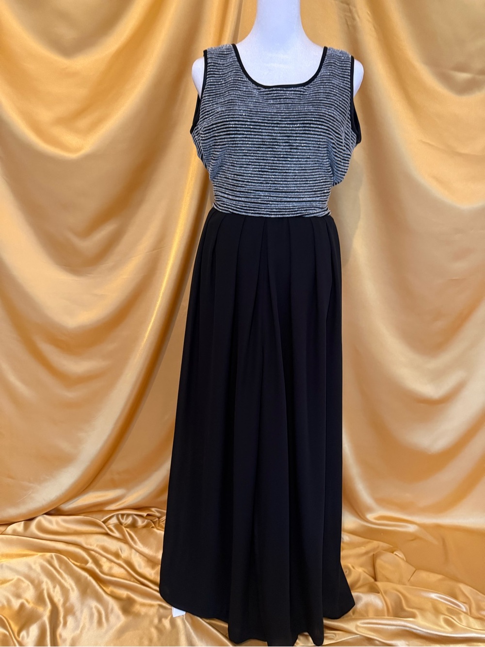 Jessica Howard Black Wide-Leg Jumpsuit with Striped Gray Bodice